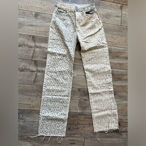 Pull&Bear full length flower pattern jeans. US size 6.